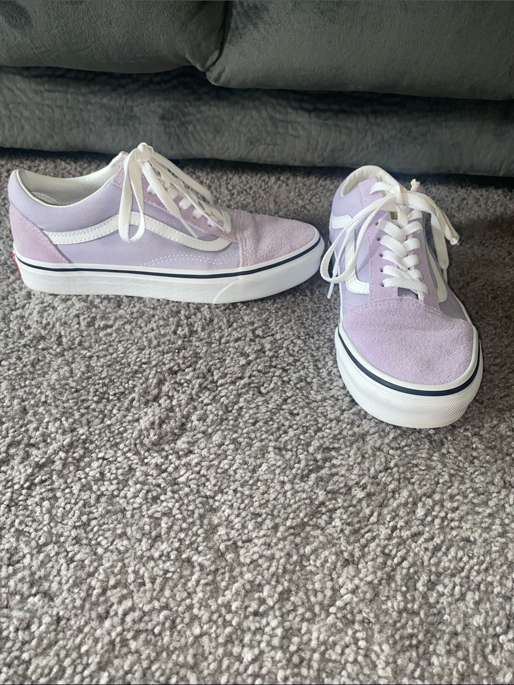 Lilac Women's Skate Sneakers with White Stripe